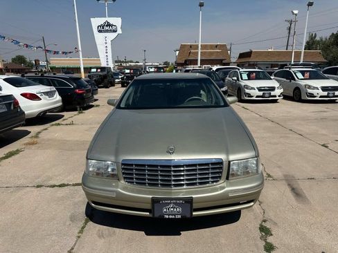 Used 1997 Cadillac De Ville Sedan FWD image 2