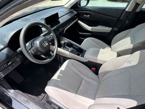 Used 2024 Honda Accord EX image 17