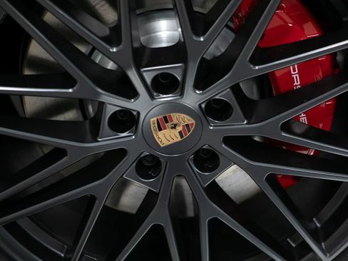 New 2026 Porsche Cayenne GTS AWD/4WD image 11