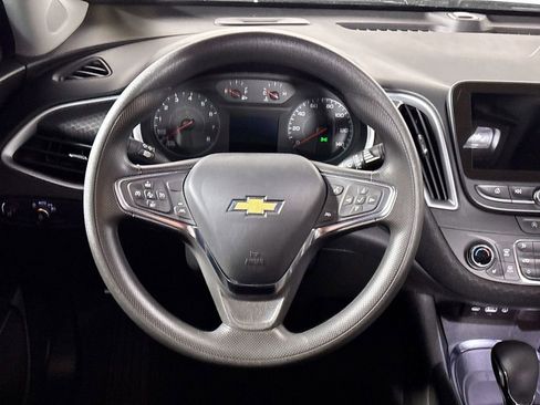 Used 2023 Chevrolet Malibu LT image 13