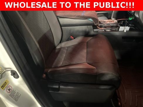 Used 2016 Toyota Tundra SR5 image 9