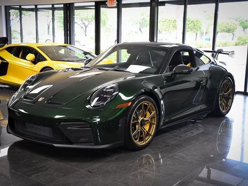 Used 2026 Porsche 911 GT3 RWD image 2