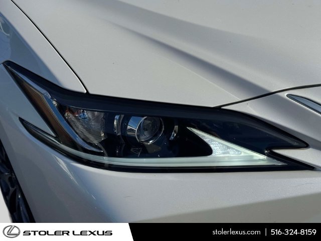 Used 2020 Lexus ES 300h w/ Premium Package FWD image 12