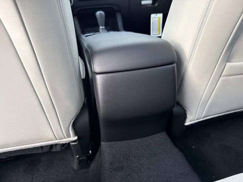 New 2026 MAZDA MAZDA3 2.5 Turbo Sedan w/Premium Plus image 22