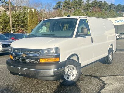 New 2025 Chevrolet Express 2500 Work Van
