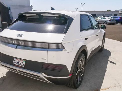Used 2022 Hyundai Ioniq 5 SEL AWD/4WD image 8