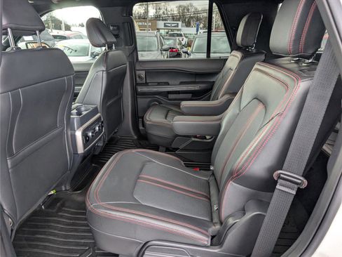 Used 2023 Ford Expedition Limited image 16