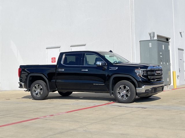 Used 2025 GMC Sierra 1500 SLT AWD/4WD image 6