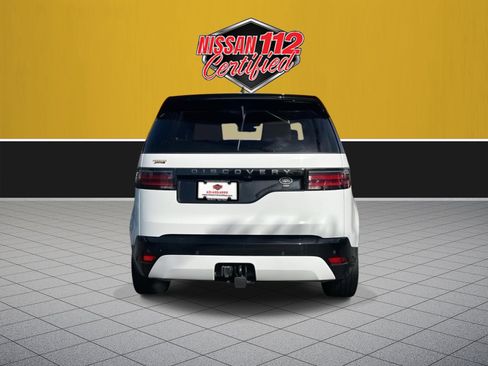 Used 2023 Land Rover Discovery HSE R-Dynamic AWD/4WD image 6