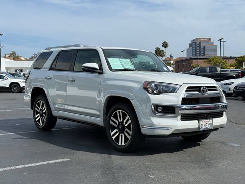 Used 2024 Toyota 4Runner Limited AWD/4WD image 5