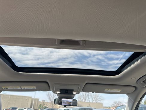 Used 2025 Honda CR-V EX image 17