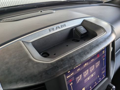 Used 2019 RAM 1500 Big Horn image 15