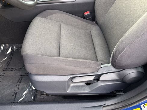 Used 2025 Toyota Camry LE FWD image 18