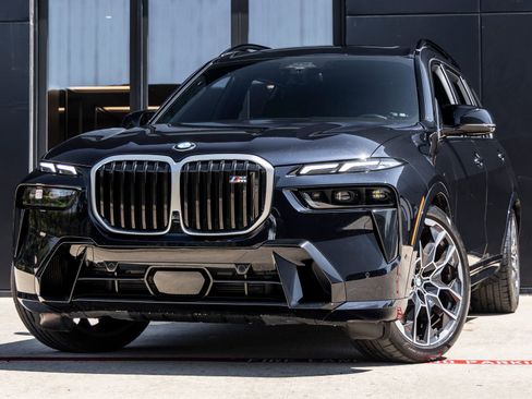 Used 2024 BMW X7 M60i AWD/4WD image 1