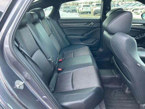 Used 2018 Honda Accord Sport image 25