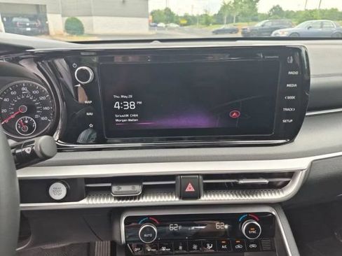 Used 2024 Kia K5 GT-Line w/ GT-Line Premium Package FWD image 18