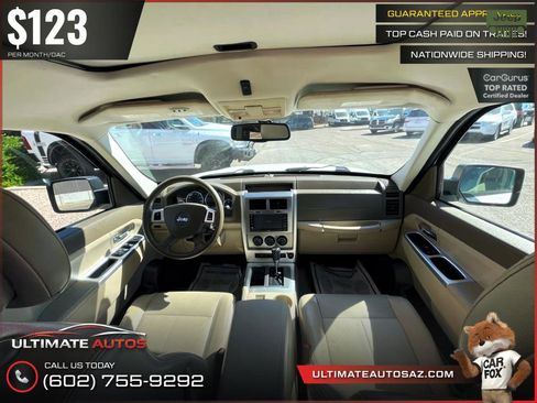 Used 2010 Jeep Liberty Limited w/ Tire & Wheel Group AWD/4WD image 13