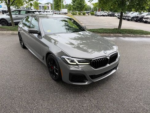 Used 2021 BMW M550i xDrive w/ Executive Package AWD/4WD image 7