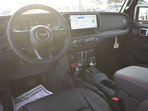 New 2026 Jeep Gladiator Rubicon image 18