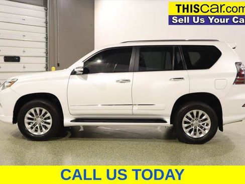 Used 2014 Lexus GX 460 w/ Premium Package AWD/4WD image 5