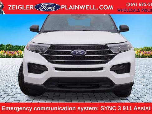 Used 2020 Ford Explorer XLT w/ Comfort Package image 8