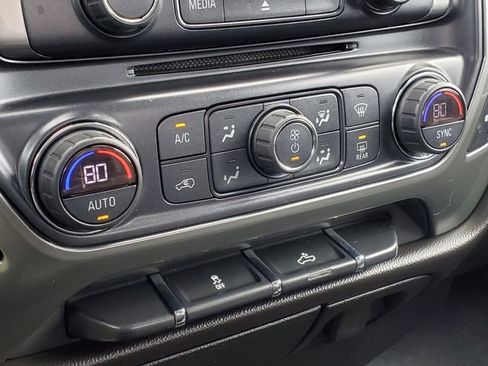 Used 2018 Chevrolet Silverado 1500 LT image 18