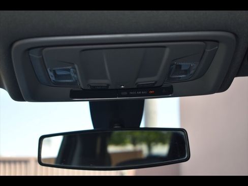 Used 2020 Chevrolet Silverado 1500 Custom Trail Boss image 31