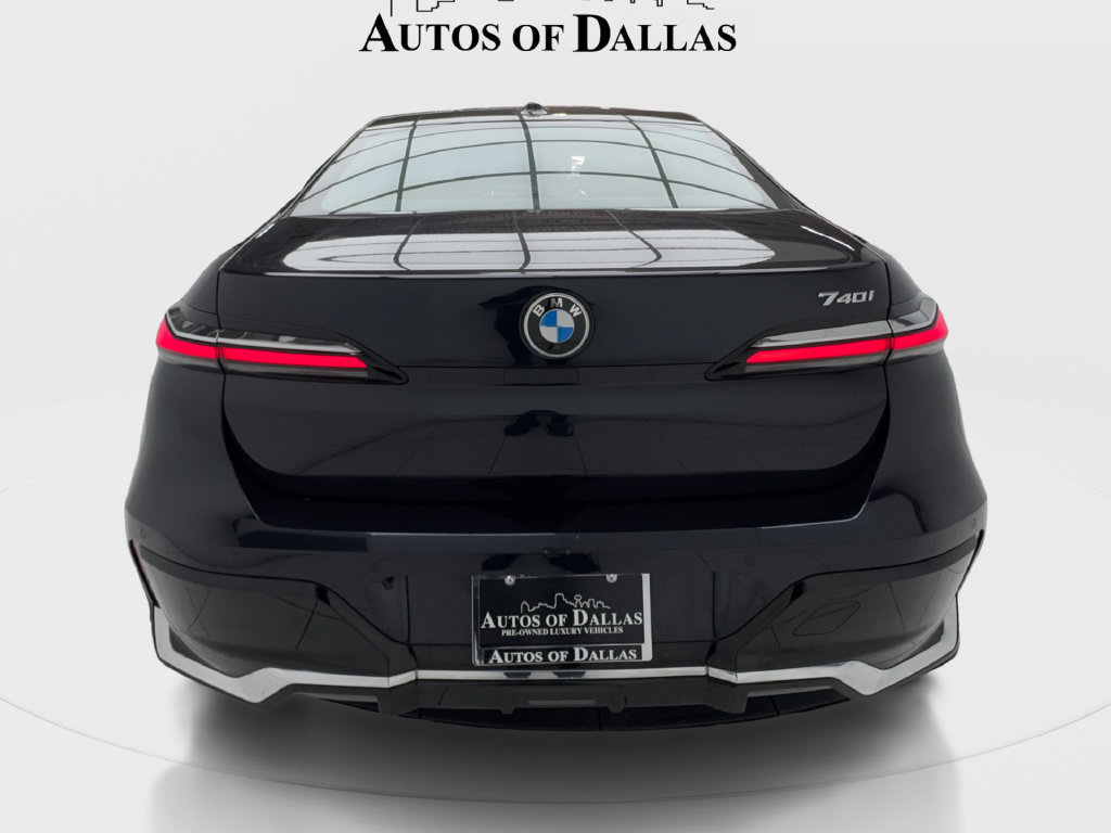 Used 2024 BMW 740i RWD image 10