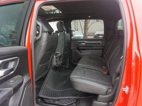 Used 2022 RAM 1500 Big Horn AWD/4WD image 17