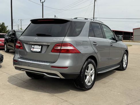 Used 2012 Mercedes-Benz ML 350 4MATIC w/ Premium 1 Pkg image 6