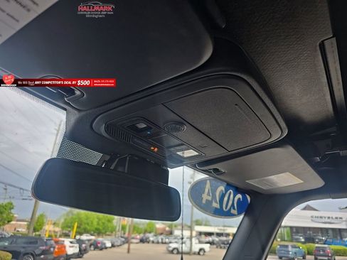 Used 2024 Ford Bronco Outer Banks w/ Sasquatch Package image 17