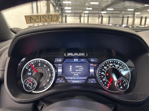 Used 2023 RAM 1500 Laramie AWD/4WD image 25