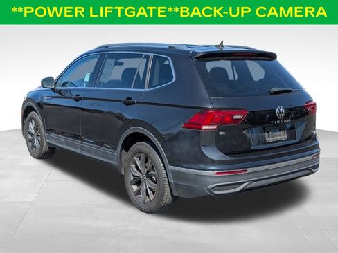 Used 2023 Volkswagen Tiguan SE image 10