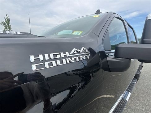 New 2025 Chevrolet Silverado 2500 High Country w/ Technology Package image 33