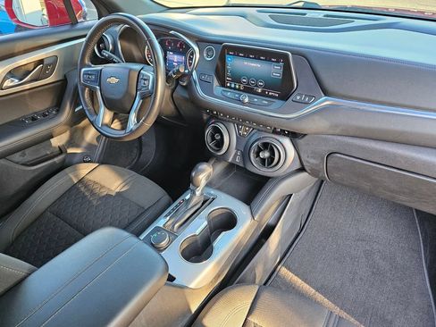 Used 2020 Chevrolet Blazer LT FWD image 12