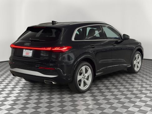 New 2025 Audi Q5 Prestige AWD/4WD image 9
