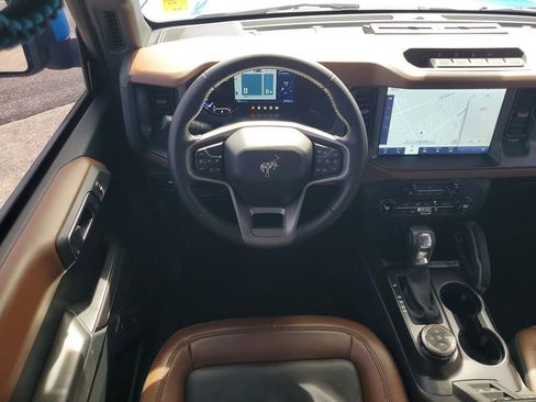 Used 2024 Ford Bronco Outer Banks w/ Sasquatch Package AWD/4WD image 26
