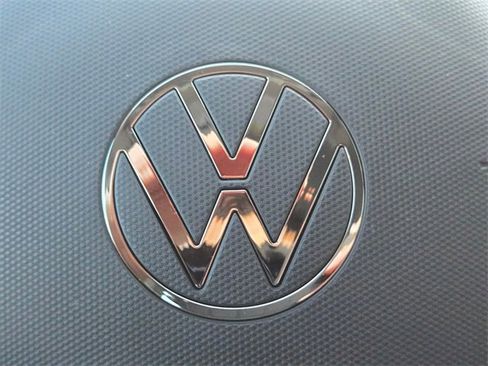 Used 2024 Volkswagen Jetta S image 32