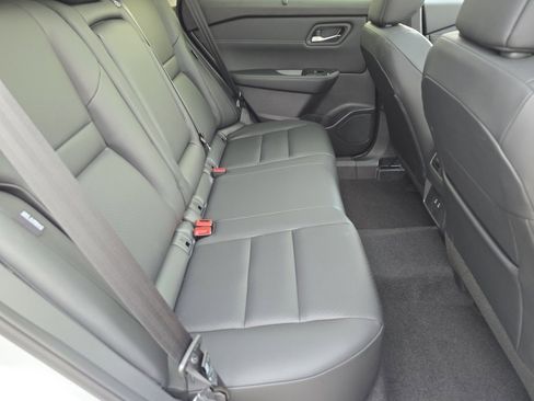 New 2026 Nissan Rogue SV w/ SV Premium Package image 12