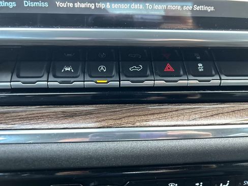 Used 2023 Chevrolet Silverado 1500 LT image 29