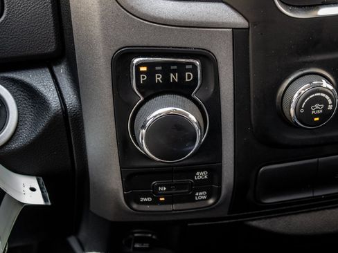 Used 2017 RAM 1500 Express AWD/4WD image 28