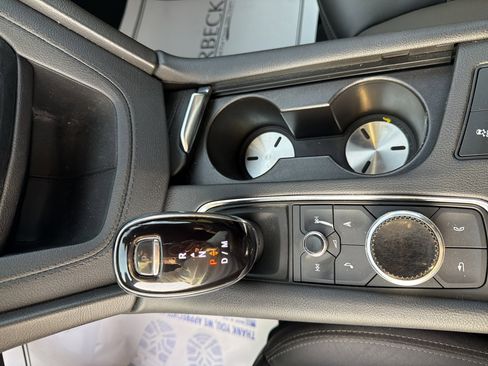 Certified 2023 Cadillac XT5 Sportv image 20