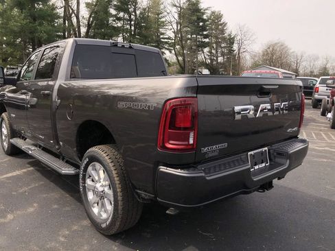 New 2026 RAM 2500 Laramie w/ Sport Appearance Package AWD/4WD image 12