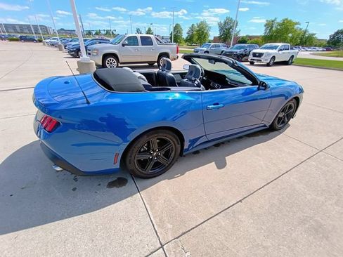 Used 2024 Ford Mustang Premium RWD image 9