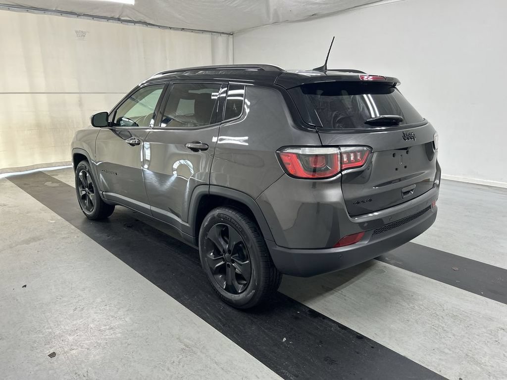 Used 2019 Jeep Compass Latitude AWD/4WD image 7