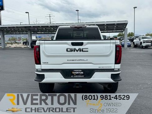 Used 2024 GMC Sierra 3500 Denali Ultimate image 24