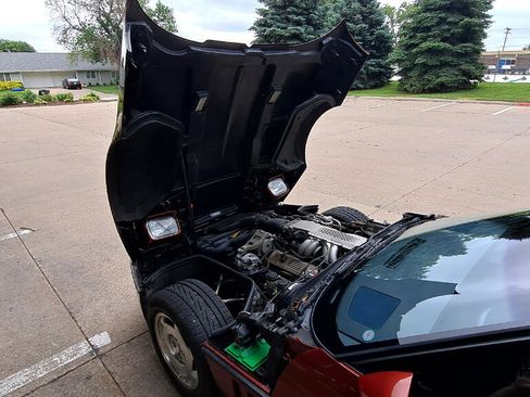 Used 1988 Chevrolet Corvette Coupe image 13