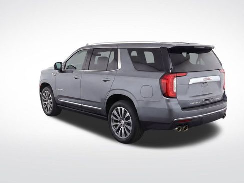 Used 2022 GMC Yukon Denali w/ Denali Premium Package AWD/4WD image 4