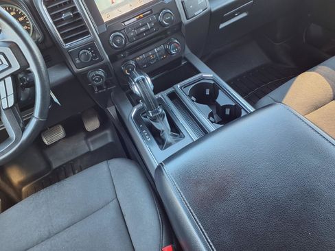 Used 2018 Ford F150 XLT w/ Equipment Group 302A Luxury AWD/4WD image 11