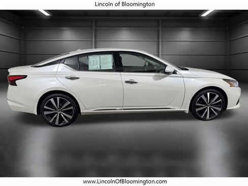 Used 2020 Nissan Altima 2.5 Platinum image 8